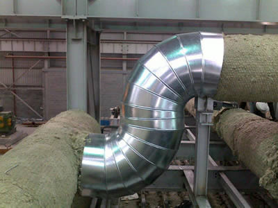 Rock wool blanket and pipe sleeve is used to protect the joints of process pipes.